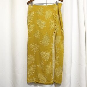 Hawaii's Finest Womens XL Front Slit Long Skirt Gold Hawaiian Fern Lauwae Casual